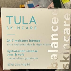 Tula Skincare 24-7 Moisture Intense Cream - Blue and White